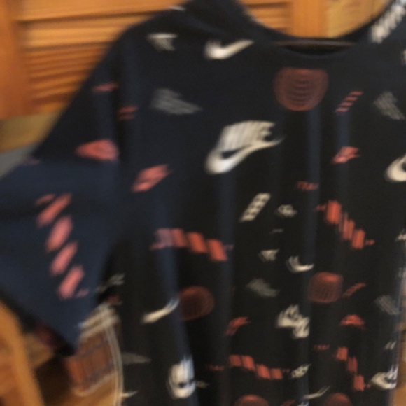Rare NIke TShirt - Picture 8 of 10